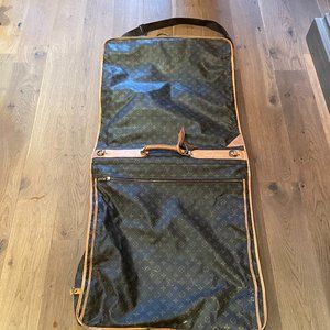 VINTAGE LOUIS VUITTON AUTHENTIC GARMENT BAG